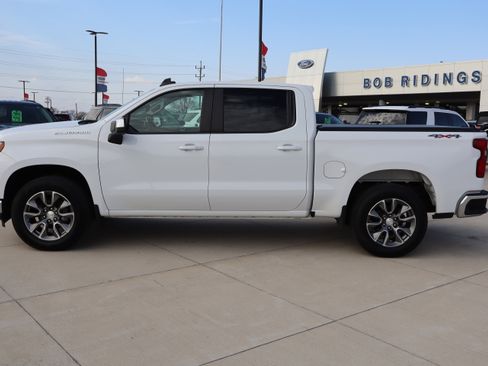 Used 2022 Chevrolet Silverado 1500 LT image 8