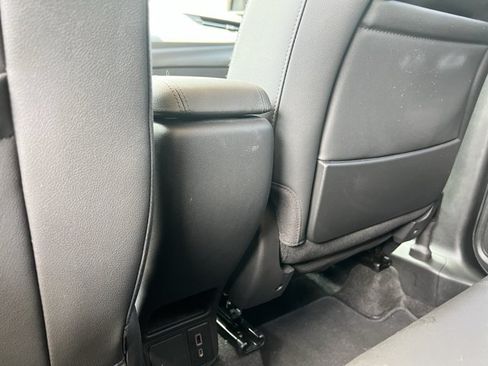 Used 2024 Buick Encore GX Preferred w/ Comfort Package FWD image 22
