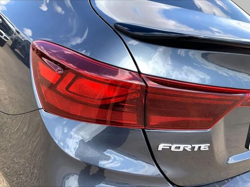Certified 2023 Kia Forte LXS w/ LXS Technology Package FWD image 30