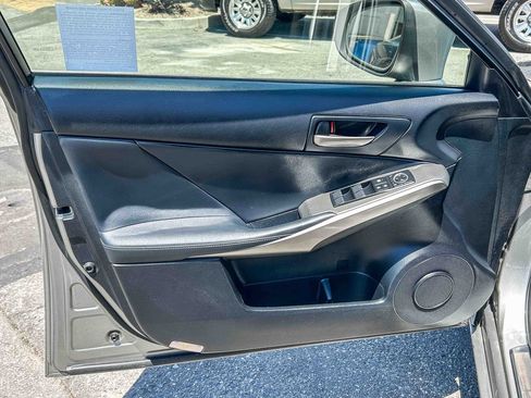 Used 2017 Lexus IS 350 F Sport w/ F Sport Package RWD image 24
