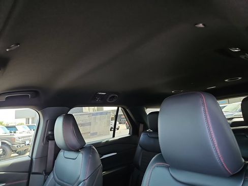 New 2026 Ford Explorer ST-Line w/ ST-Line Street Pack RWD image 22