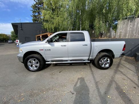 Used 2015 RAM 1500 Big Horn AWD/4WD image 3