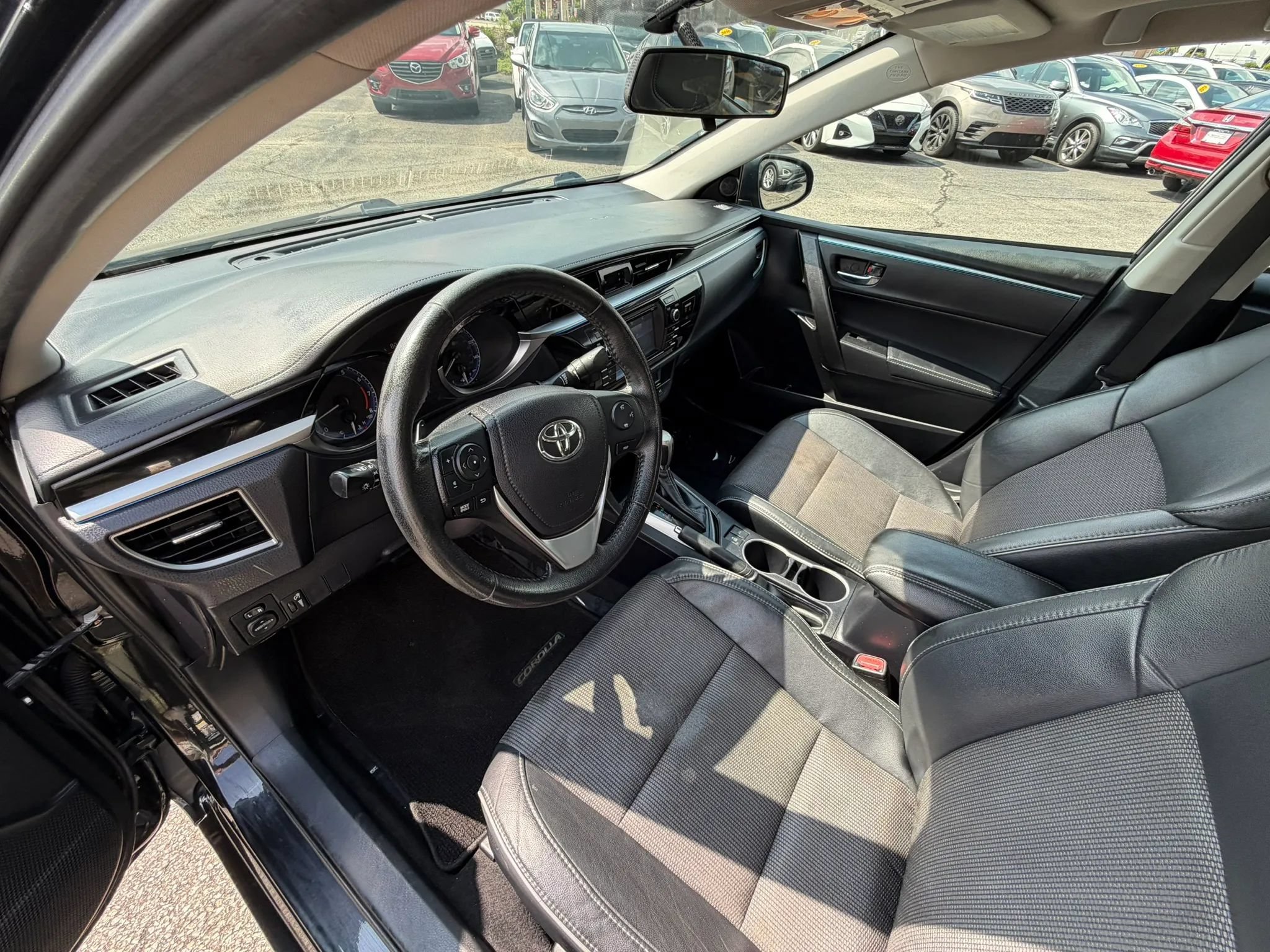 Used 2015 Toyota Corolla S FWD image 15