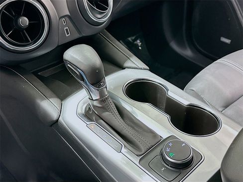 Used 2024 Chevrolet Blazer LT w/ Sound & Technology Package image 17