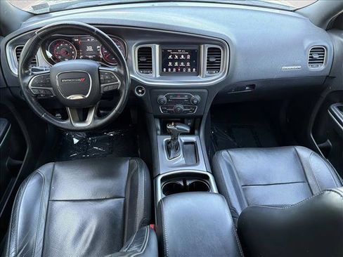 Used 2019 Dodge Charger SXT w/ Leather Interior Group RWD image 24