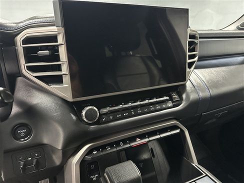 Used 2026 Toyota Sequoia Platinum AWD/4WD image 24