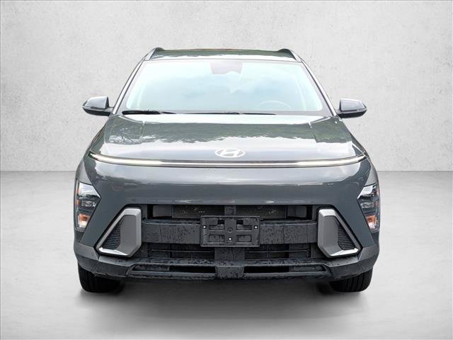 Used 2024 Hyundai Kona SEL AWD/4WD image 2