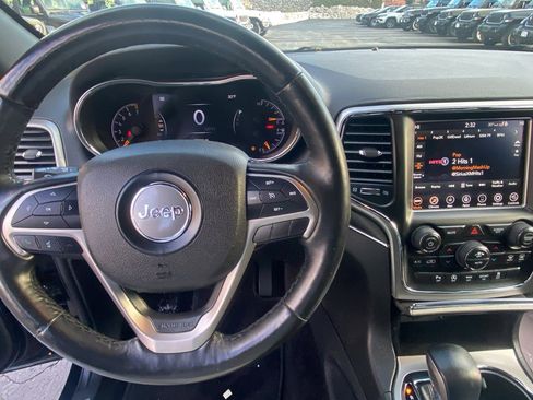 Certified 2018 Jeep Grand Cherokee Limited image 5