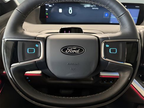 New 2025 Ford Expedition Max Platinum w/ Stealth Appearance Package image 22