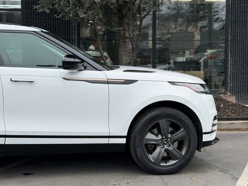 Used 2023 Land Rover Range Rover Velar R-Dynamic S image 23