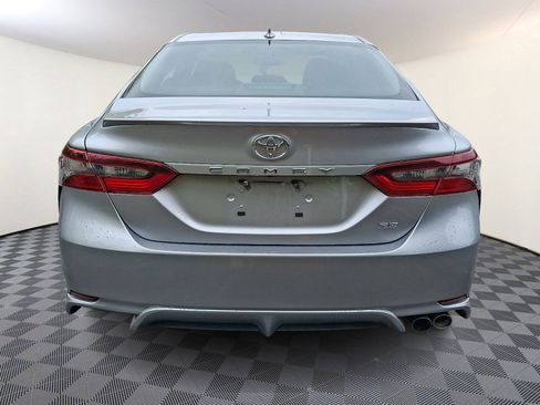 Used 2024 Toyota Camry SE FWD image 5