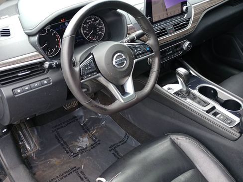 Used 2022 Nissan Altima 2.5 SL FWD image 9