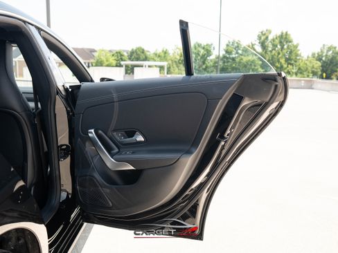 Used 2020 Mercedes-Benz CLA 250 w/ Premium Package image 43