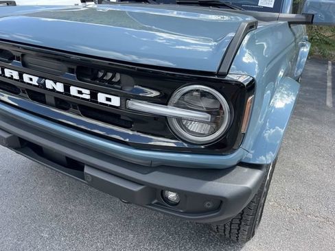 Used 2023 Ford Bronco Outer Banks AWD/4WD image 11