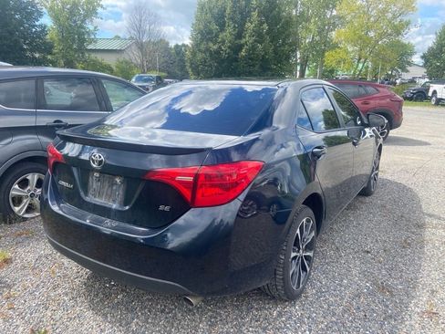 Used 2017 Toyota Corolla SE FWD image 5