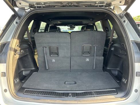 Certified 2023 Jeep Grand Cherokee L Laredo AWD/4WD image 30