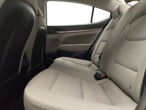 Used 2018 Hyundai Elantra SEL w/ Cargo Package FWD image 18