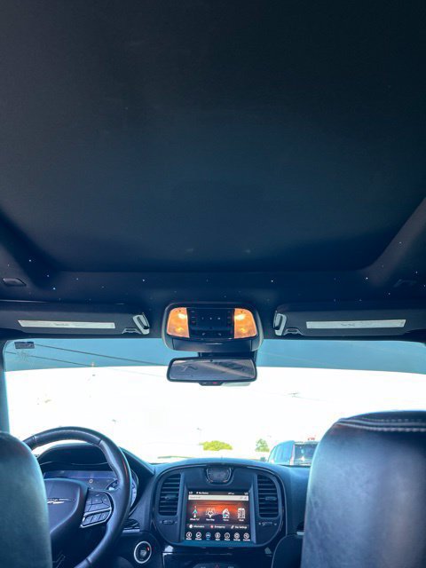 Used 2018 Chrysler 300 S w/ Safetytec Plus Group RWD image 21