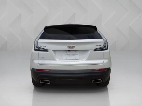 Certified 2023 Cadillac XT4 Sport w/ Cold Weather Package AWD/4WD image 4
