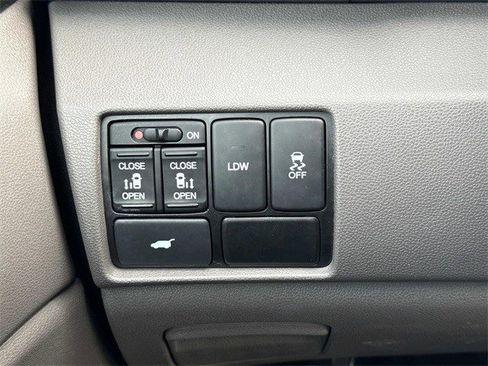 Used 2015 Honda Odyssey EX-L image 28