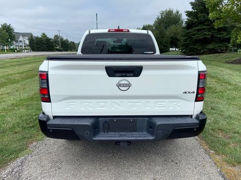 Used 2022 Nissan Frontier S w/ Technology Package AWD/4WD image 4
