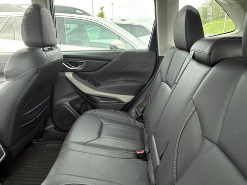 Certified 2023 Subaru Forester Limited AWD/4WD image 9