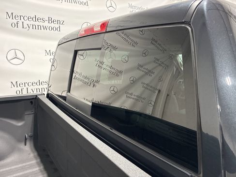 Used 2020 RAM 1500 Classic SLT w/ Luxury Group image 11