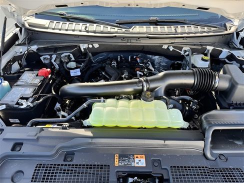 New 2025 Ford Expedition Max Platinum w/ Platinum Ultimate Package image 32