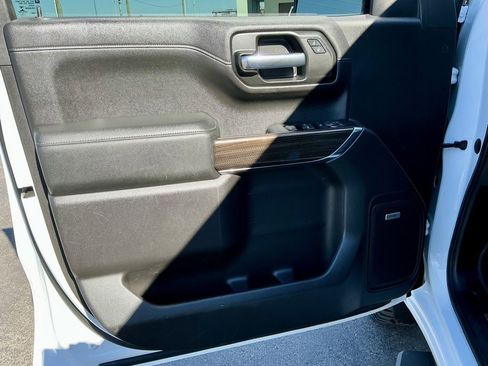 Used 2019 Chevrolet Silverado 1500 LT Trail Boss image 43