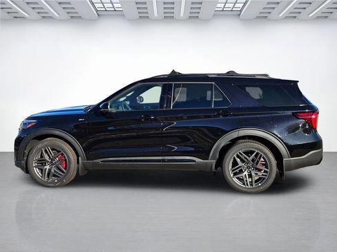 New 2026 Ford Explorer ST-Line w/ ST-Line Street Pack image 8