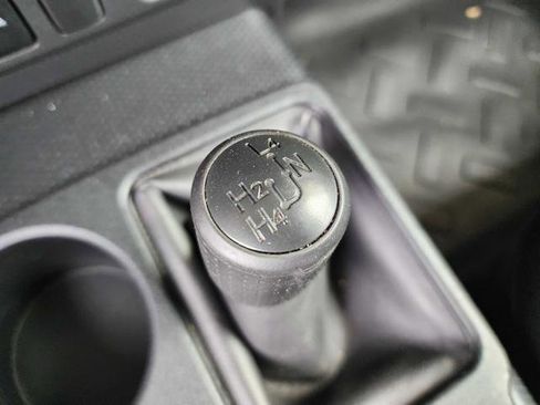 Used 2007 Toyota FJ Cruiser 4WD image 21