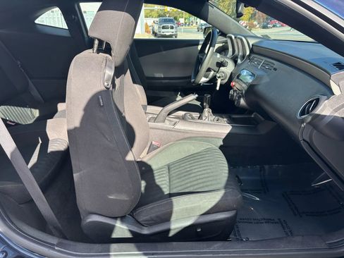 Used 2011 Chevrolet Camaro LS image 17