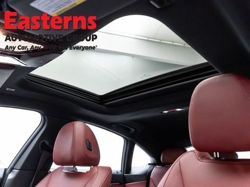 Used 2023 BMW i4 eDrive40 w/ M Sport Package image 34