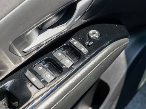 Used 2023 Hyundai Tucson Limited AWD/4WD image 19