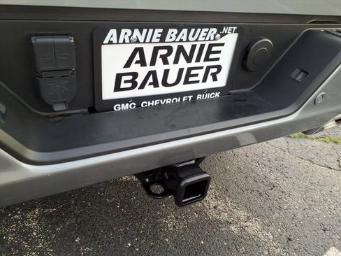 Used 2024 GMC Sierra 1500 AT4 w/ Technology Package image 23