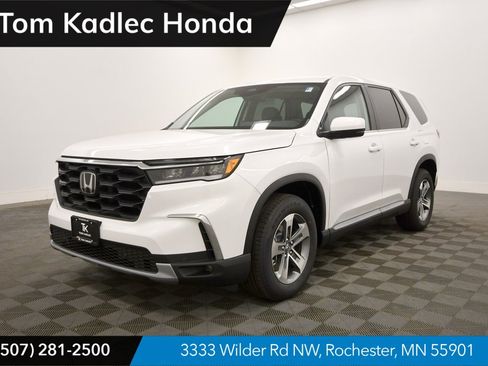 New 2025 Honda Pilot EX-L image 1