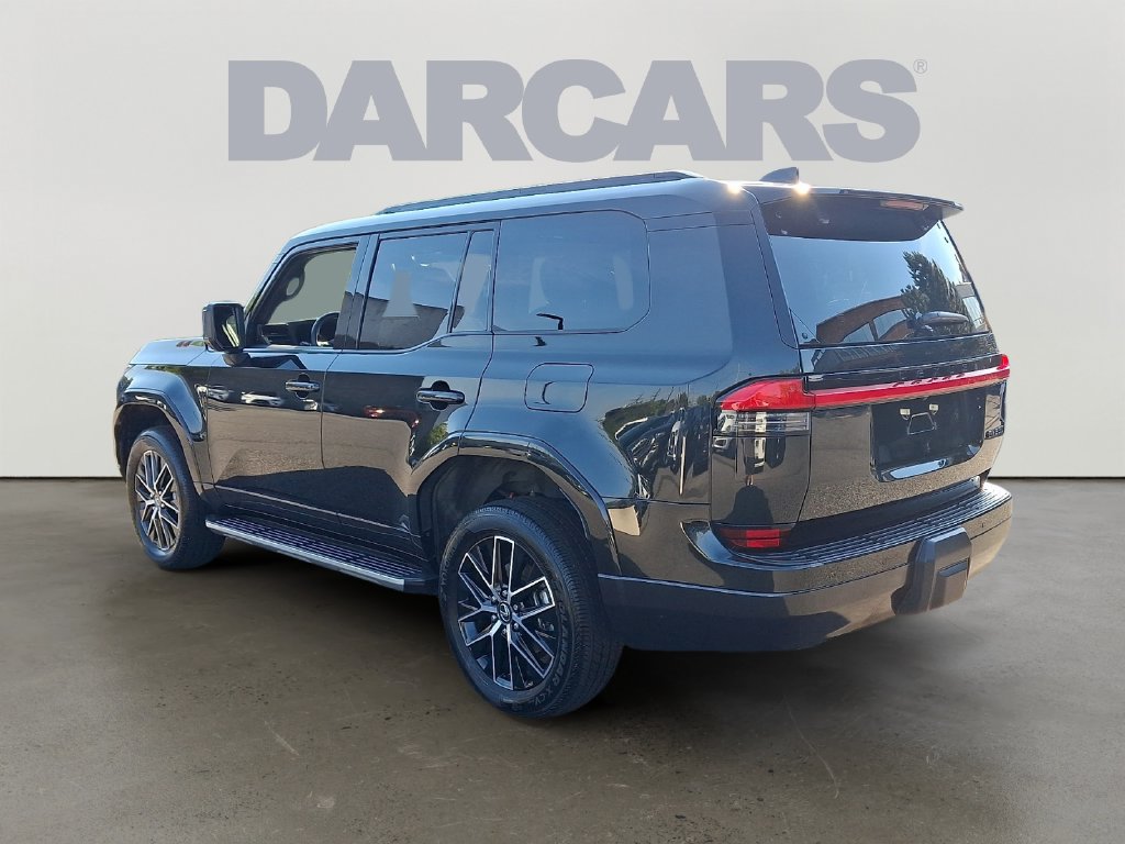 Used 2024 Lexus GX 550 w/ Accessory Package (Z1) AWD/4WD image 4