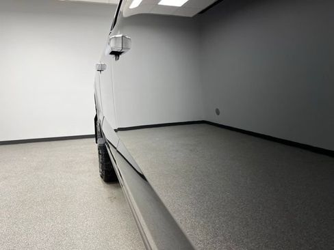 Used 2024 Ford F350 Platinum w/ Tremor Off-Road Package AWD/4WD image 12