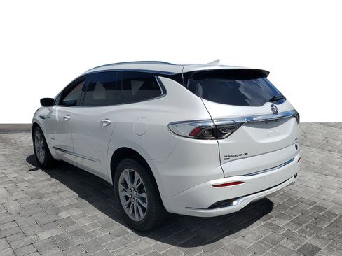 Used 2024 Buick Enclave Avenir w/ Avenir Technology Package image 3