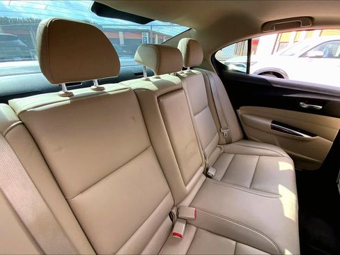Used 2016 Acura TLX image 17