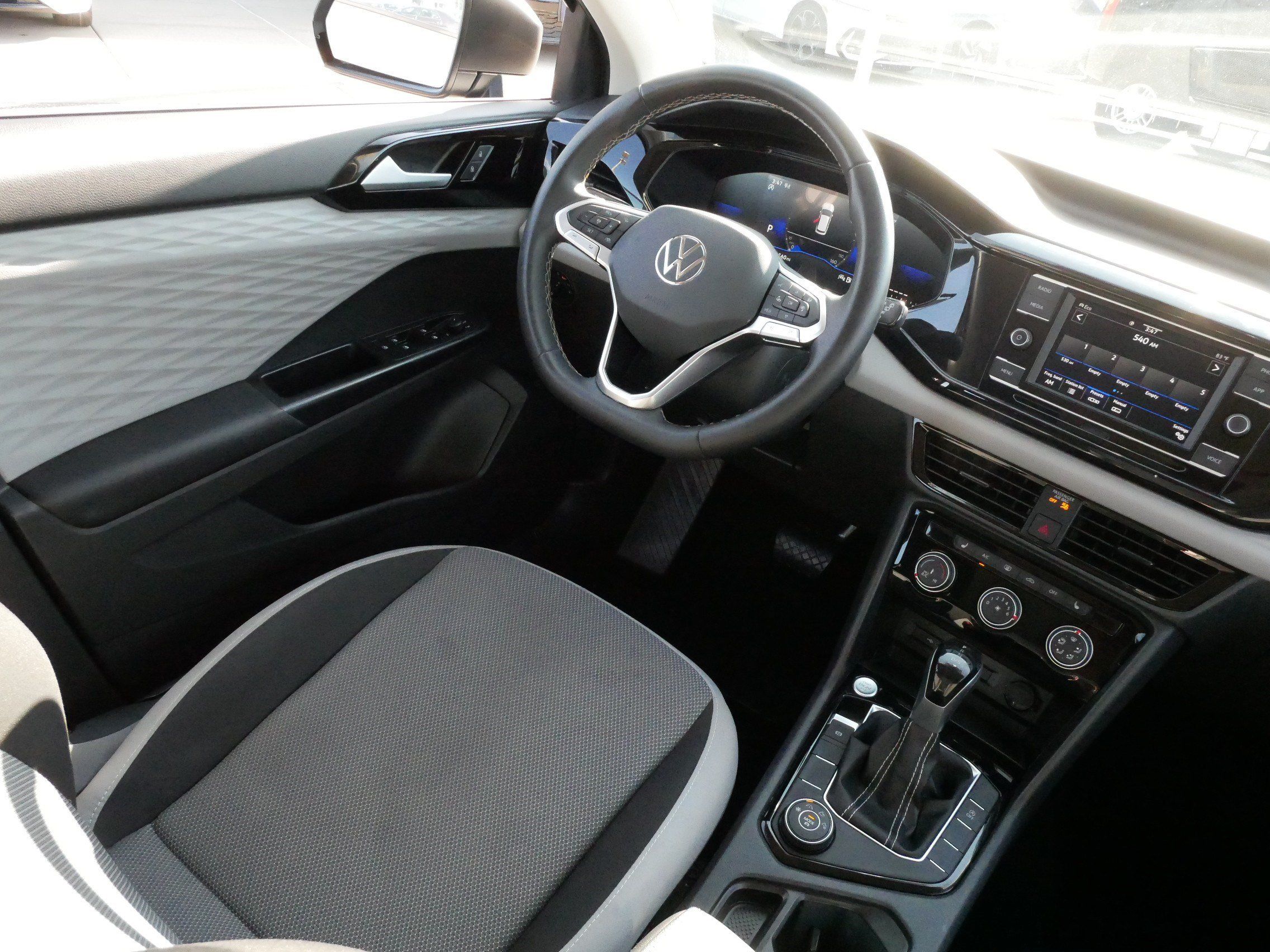 Certified 2023 Volkswagen Taos S AWD/4WD image 9