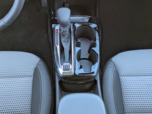 New 2026 Chevrolet Trax LT w/ LT Convenience Package image 6