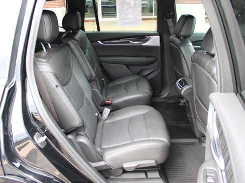 Certified 2021 Cadillac XT6 Premium Luxury AWD/4WD image 50