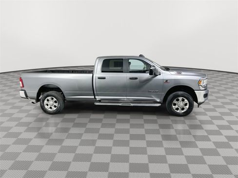 Used 2024 RAM 2500 Big Horn image 9
