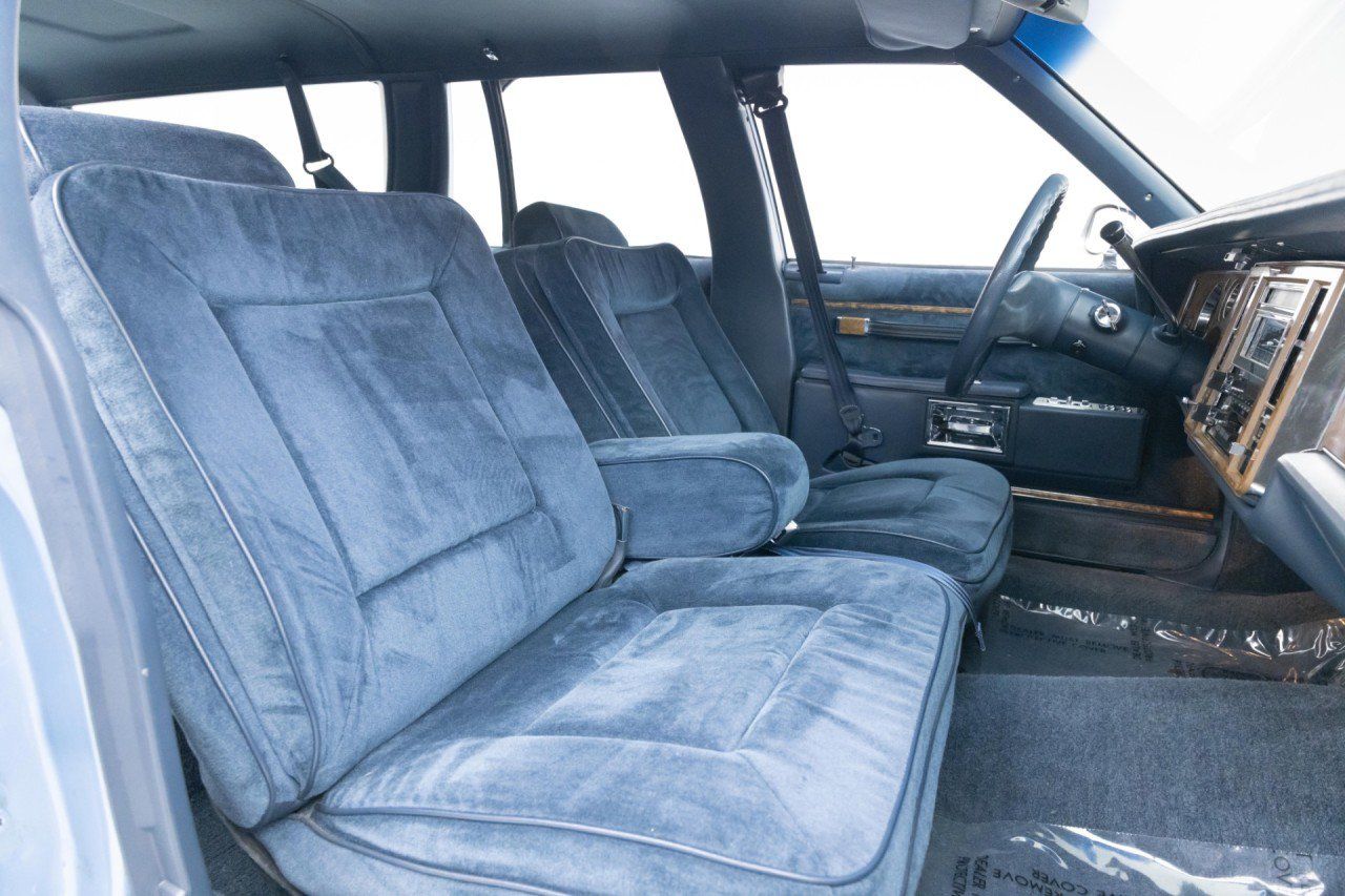 Used 1990 Buick Le Sabre Estate RWD image 4