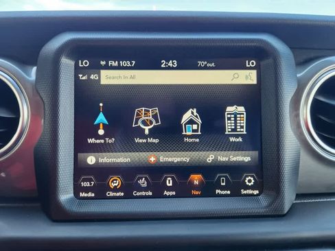 Used 2023 Jeep Wrangler Sahara w/ Cold Weather Group image 27