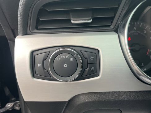 Used 2019 Ford Mustang GT image 13