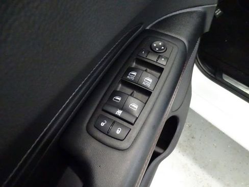 Certified 2025 Dodge Durango GT AWD/4WD image 10