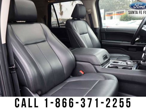 Used 2024 Ford Expedition XLT image 32