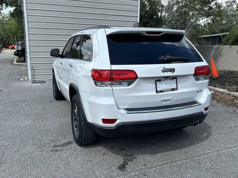 Used 2019 Jeep Grand Cherokee Limited w/ Luxury Group II RWD image 4